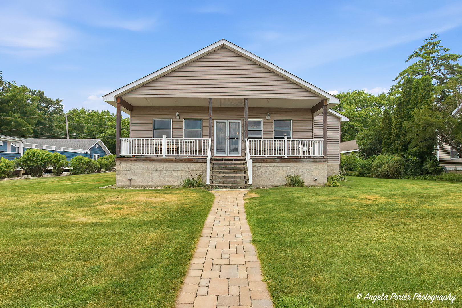 1513 Sunnyside Beach Drive Property Photo 6