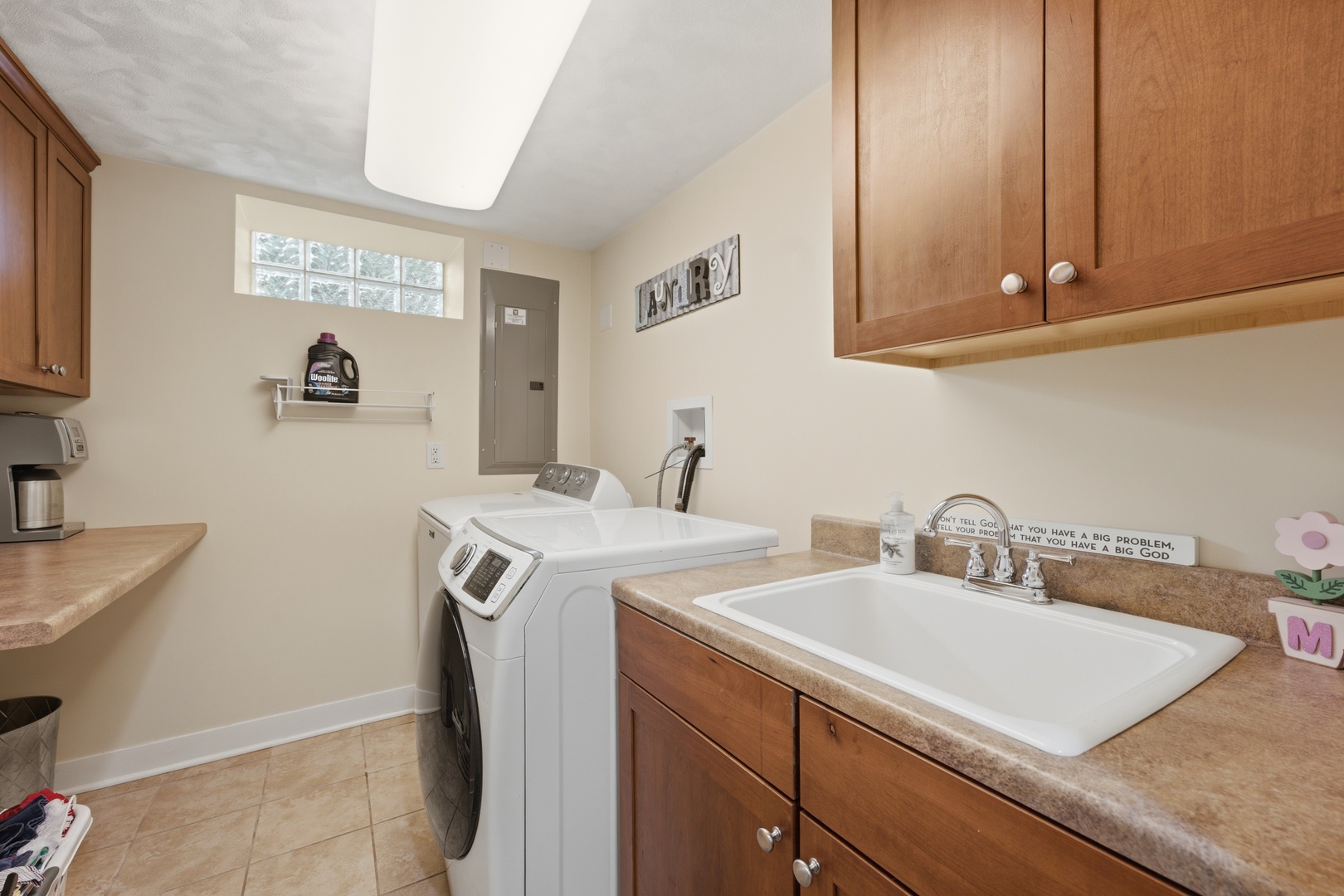 933 22nd Street Property Photo 23