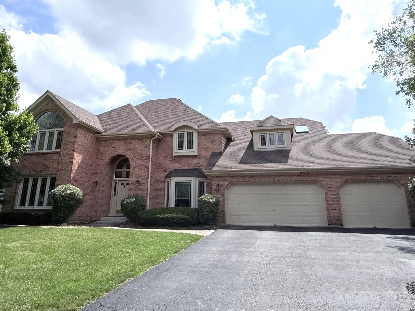 2318 River Woods Drive Property Photo 1