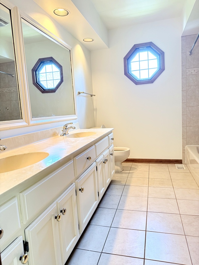 2318 River Woods Drive Property Photo 30
