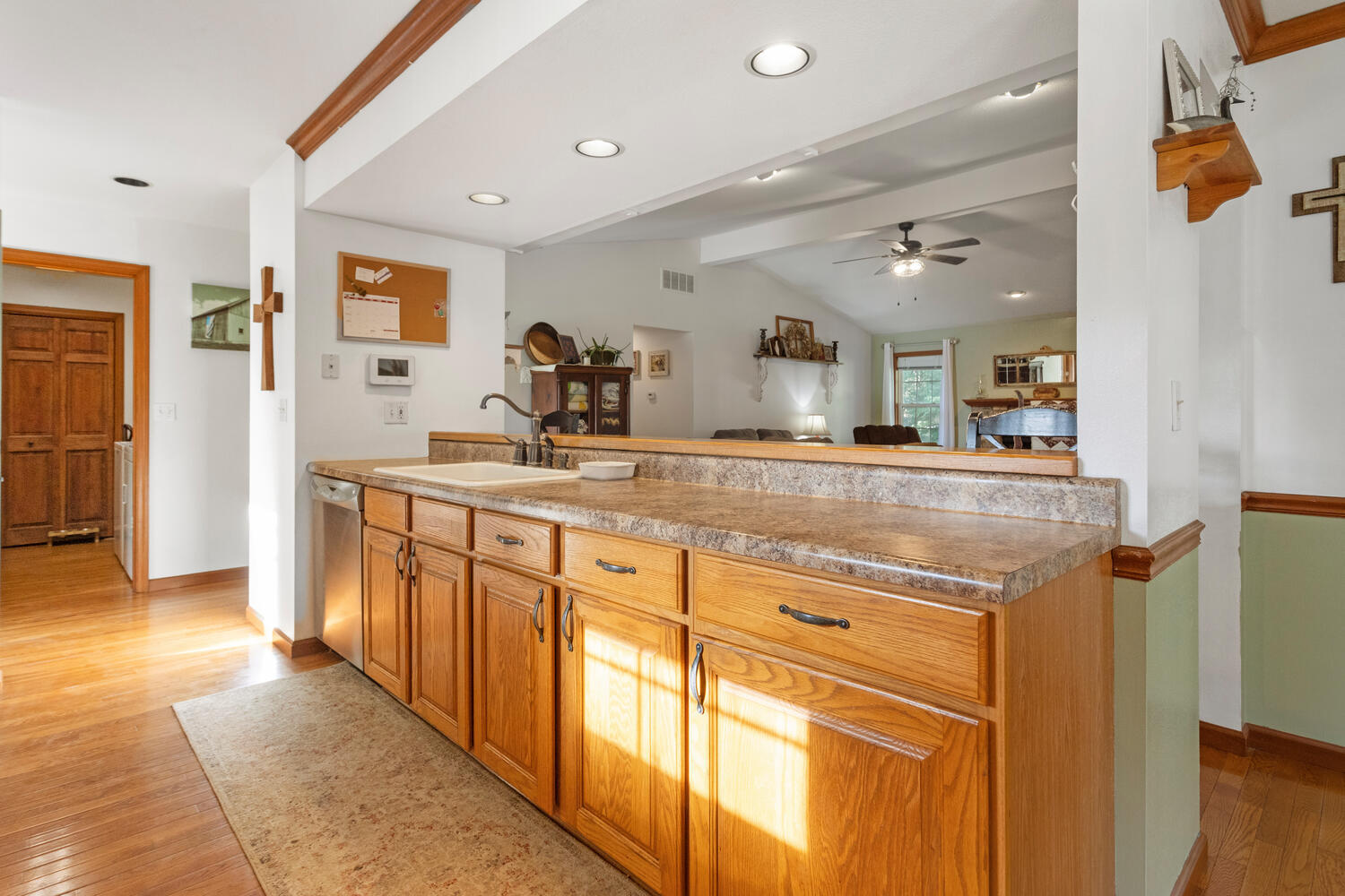 7 Sand Lake Court Property Photo 8