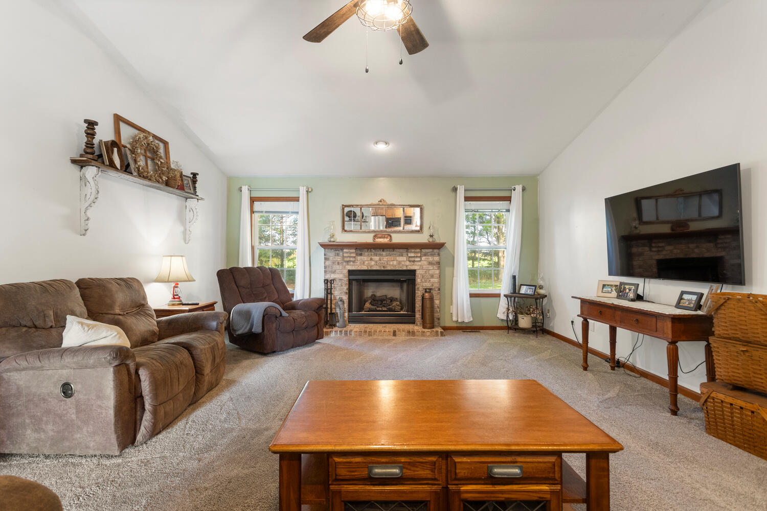 7 Sand Lake Court Property Photo 17