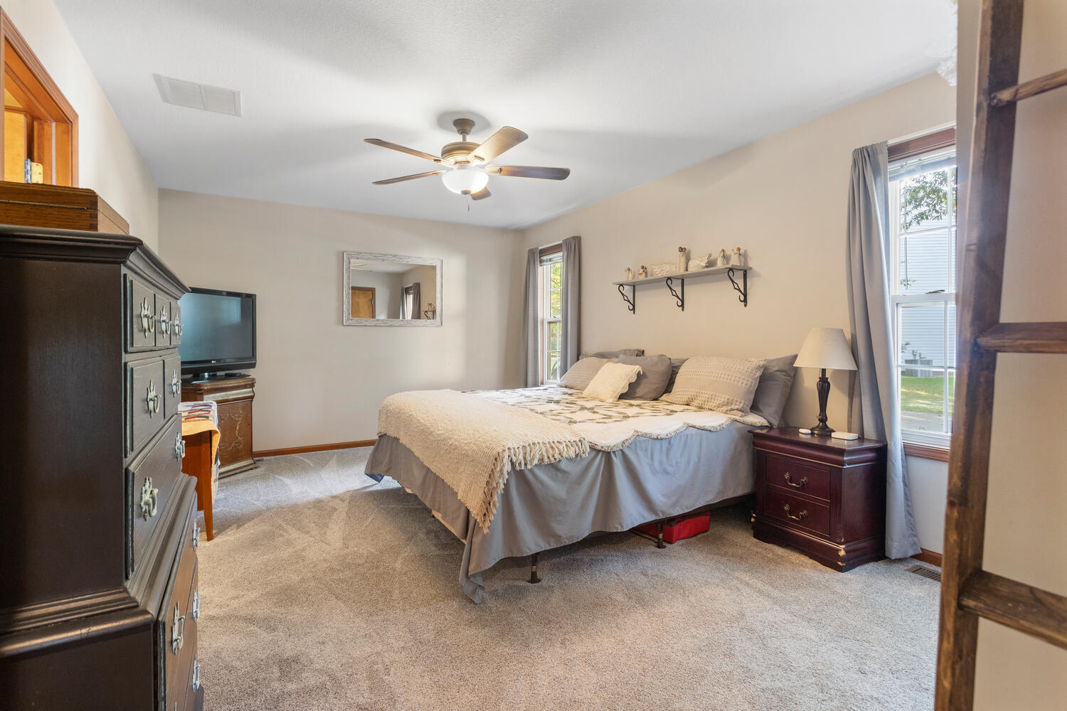 7 Sand Lake Court Property Photo 18