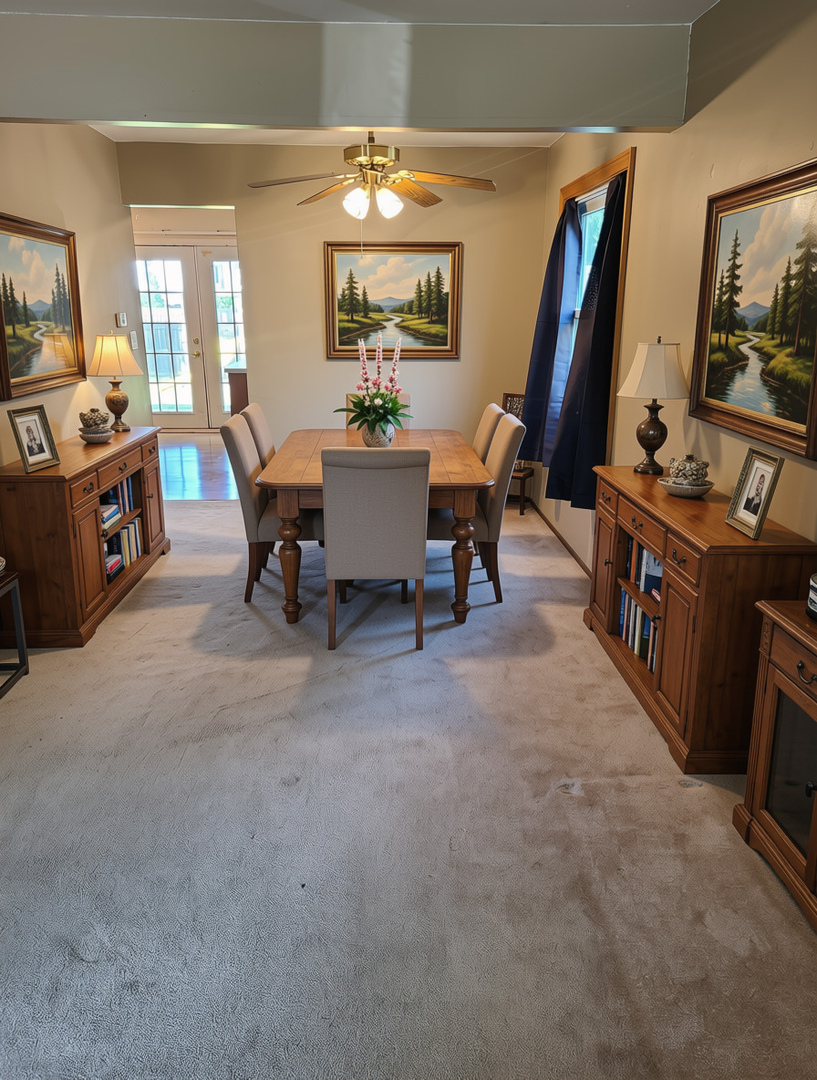696 Shining Water Drive Property Photo 4