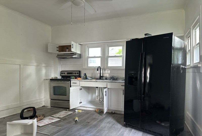 706 N Victor Street Property Photo 7