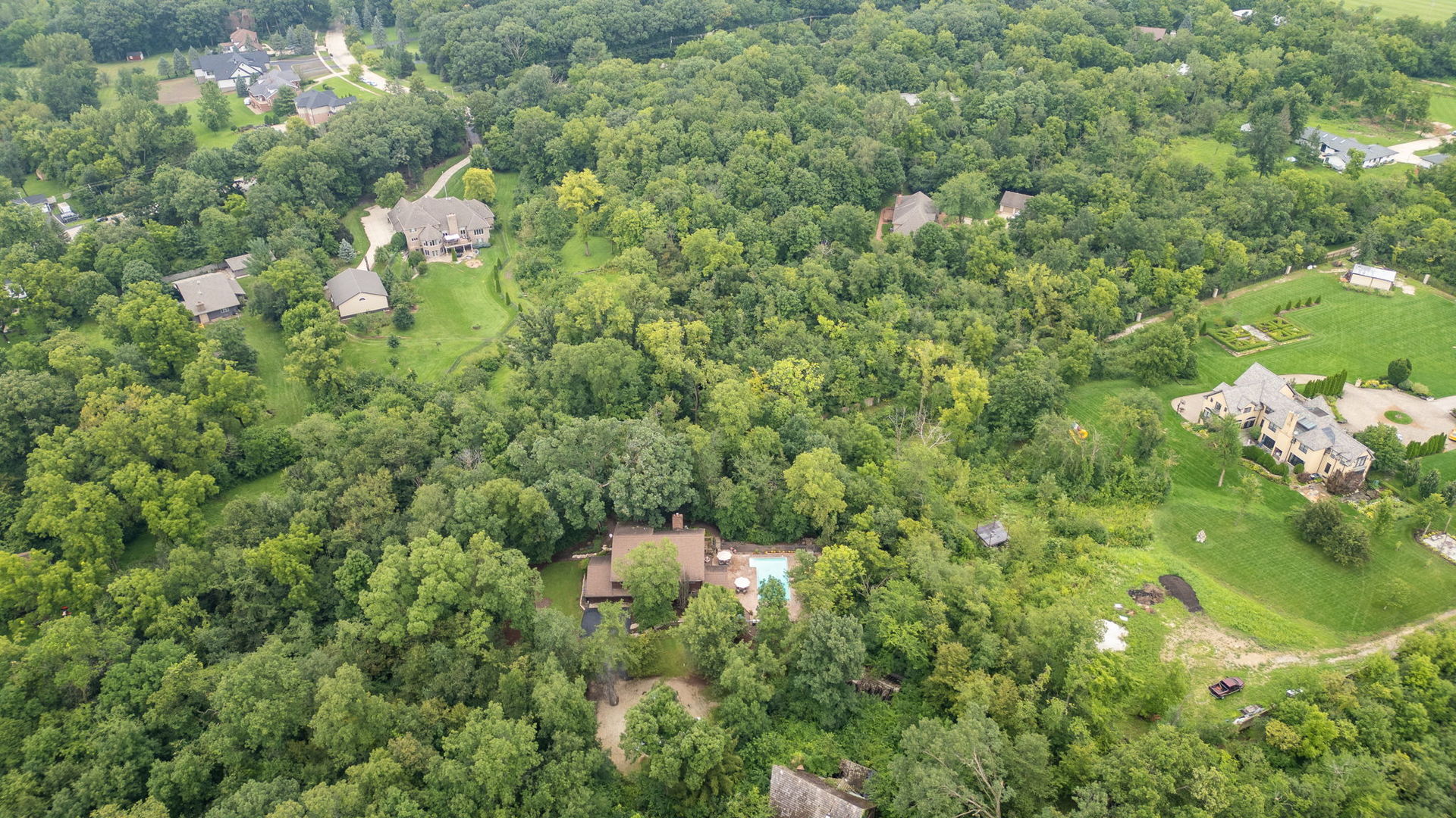 1214 Lantern Lane Property Photo 6