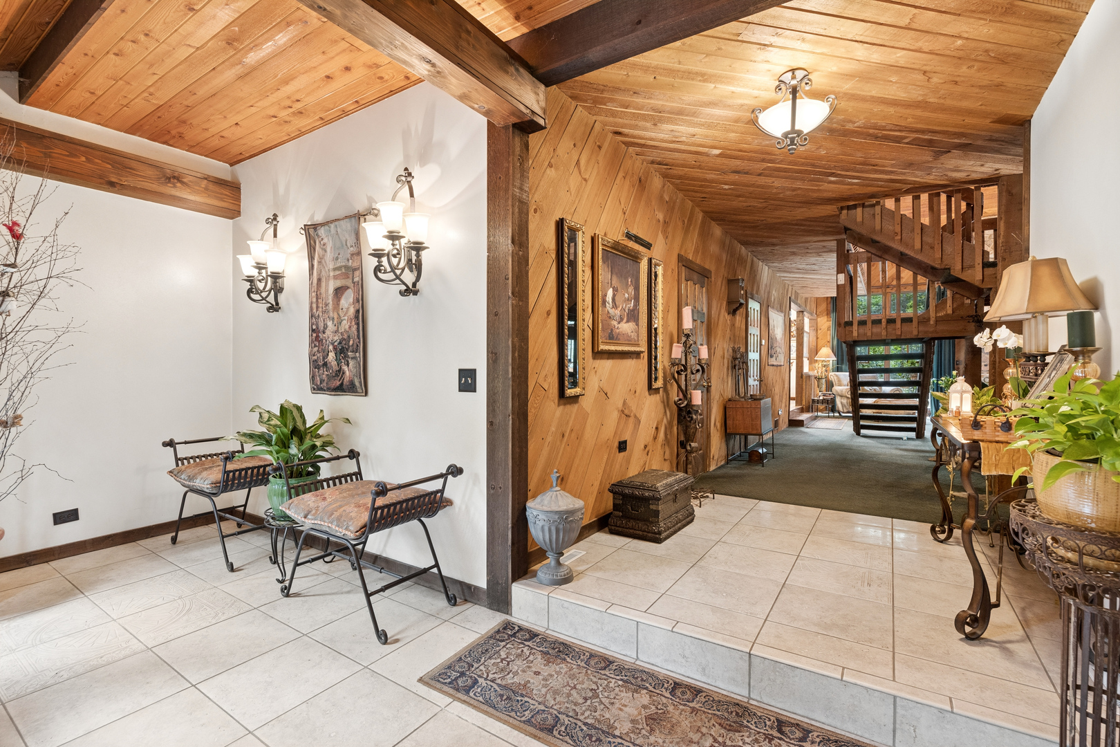 1214 Lantern Lane Property Photo 8