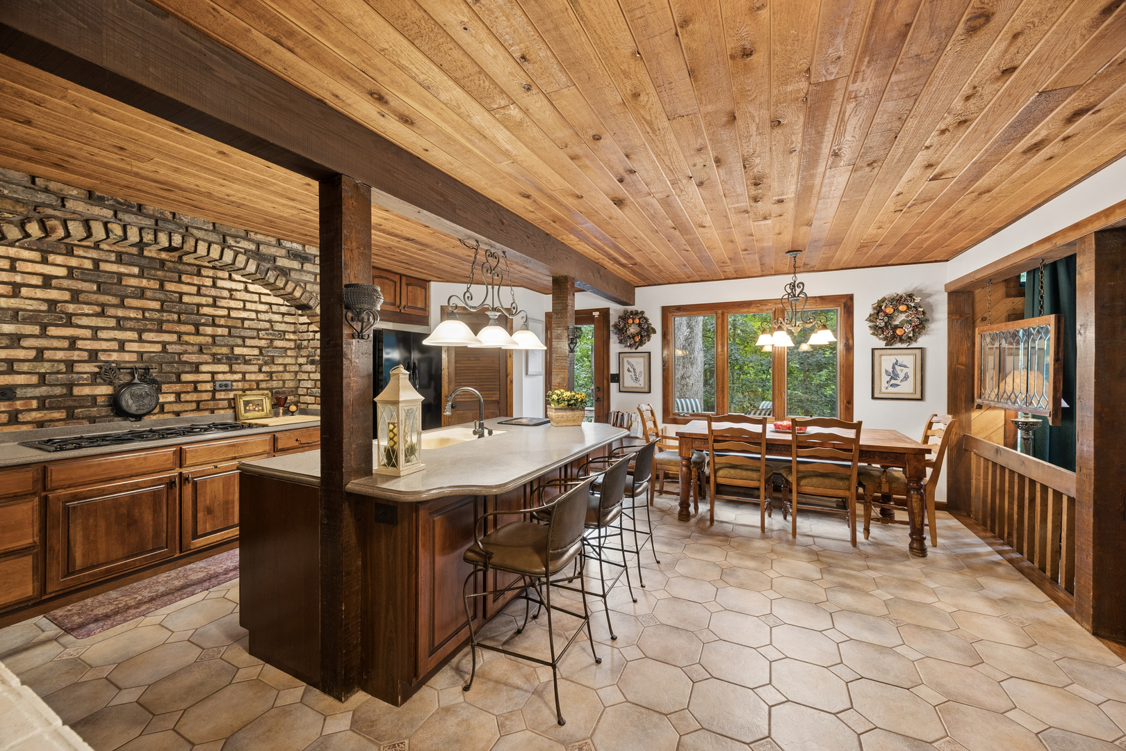 1214 Lantern Lane Property Photo 16
