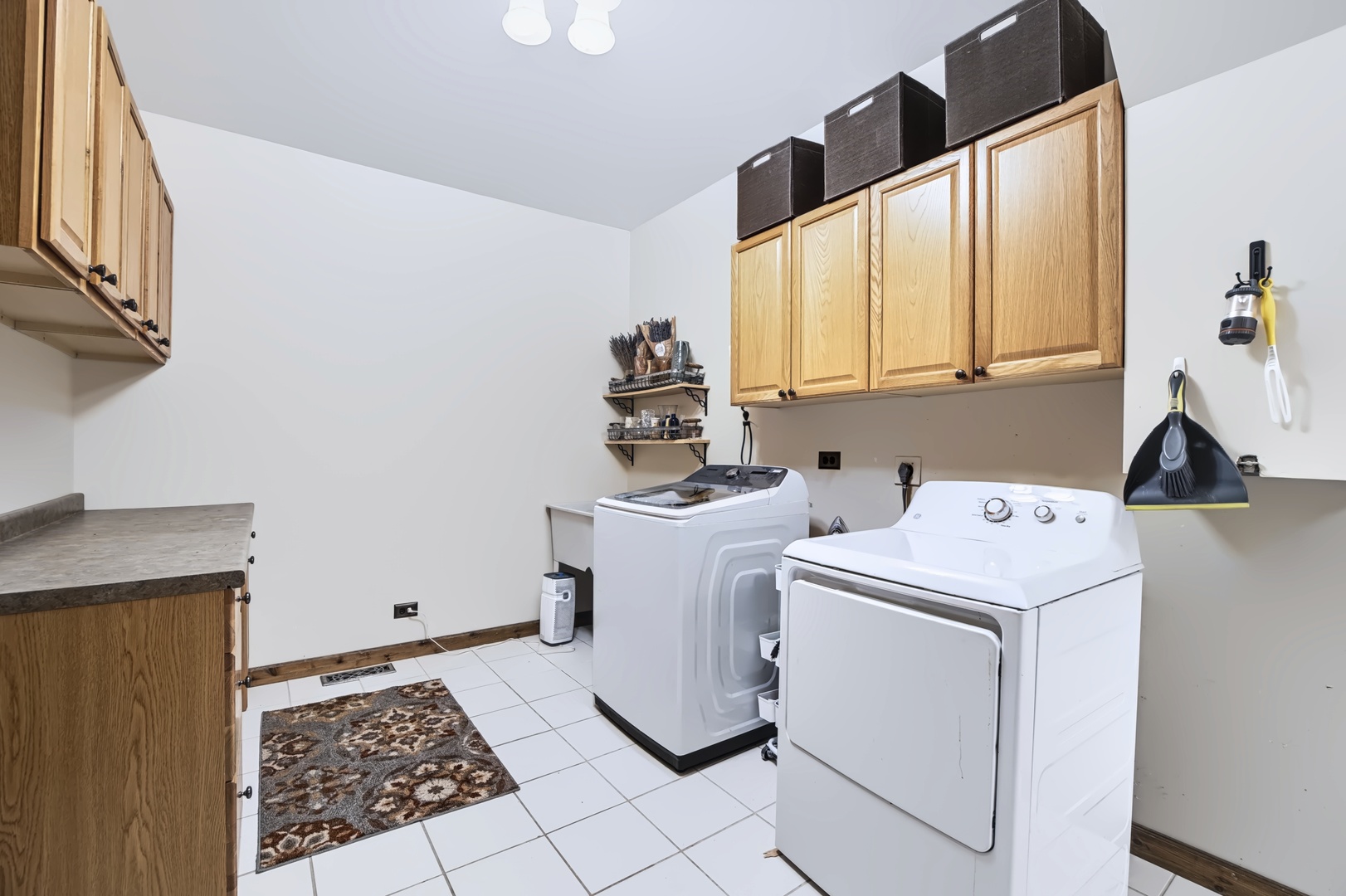 1214 Lantern Lane Property Photo 41