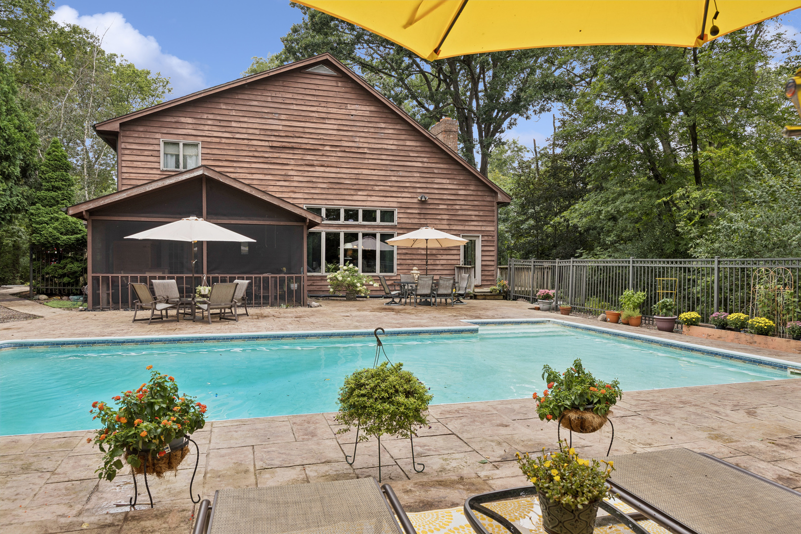 1214 Lantern Lane Property Photo 42