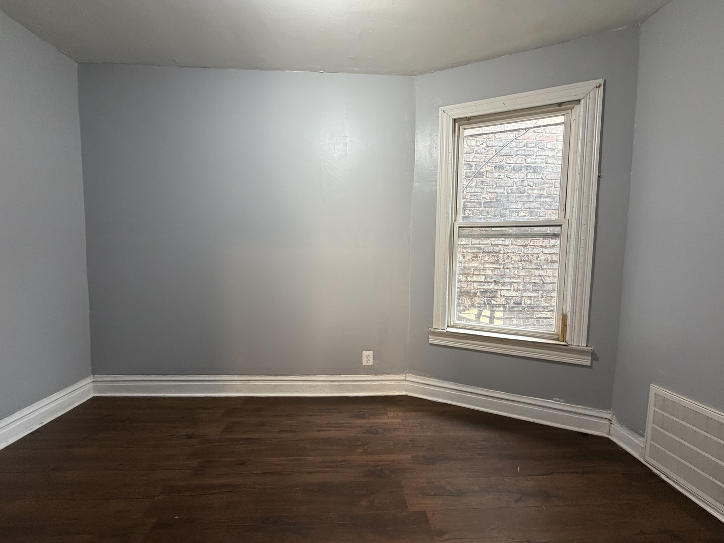 3422 W Armitage Avenue 2r Property Photo 3