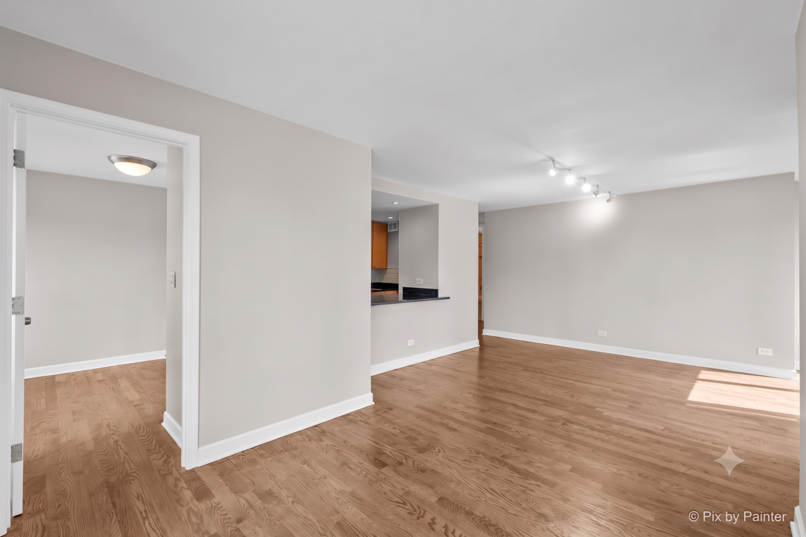 30 E Huron Street 1207 Property Photo 6