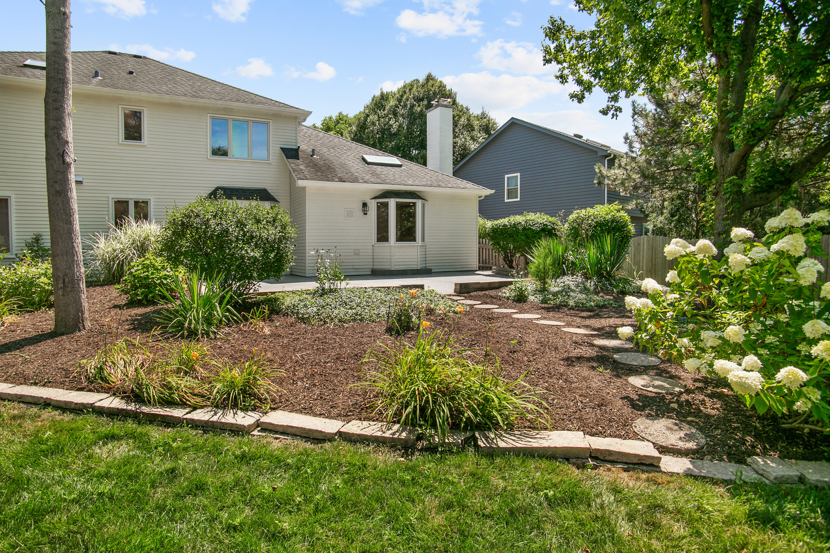 1205 Johnson Drive Property Photo 5