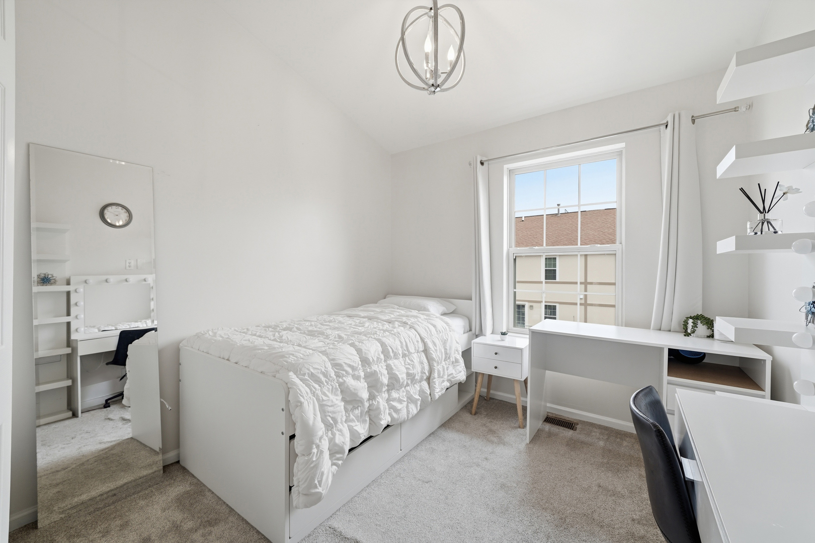 485 George Street Property Photo 23