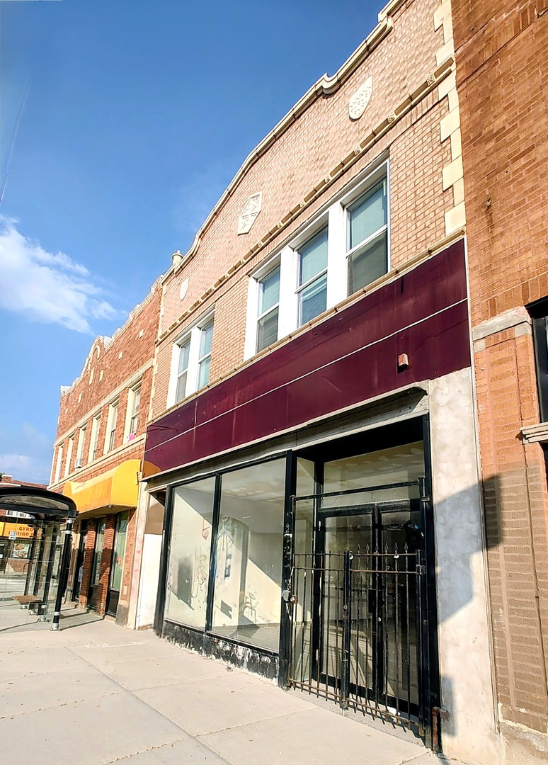 4147 S Archer Avenue 1 Property Photo 1