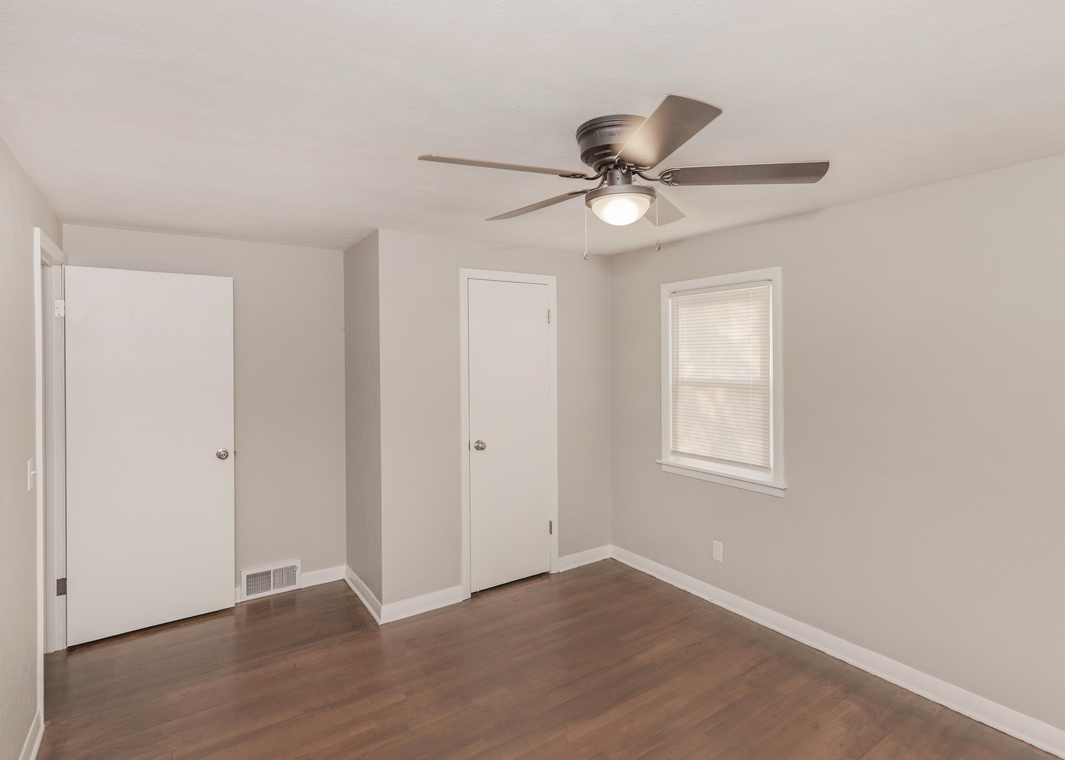 326 W 19th Avenue Property Photo 13