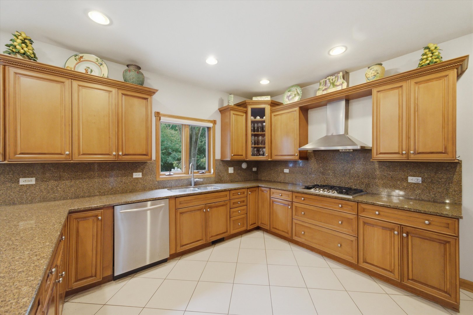 9611 Kris Trail Property Photo 12