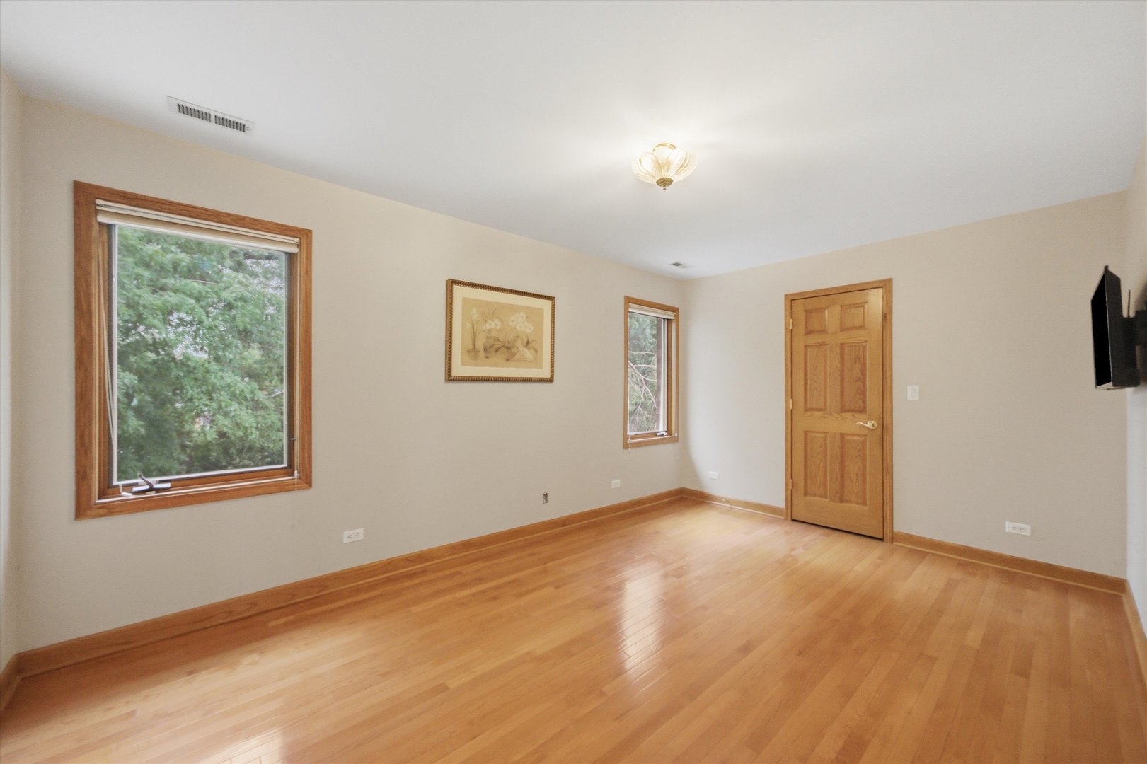9611 Kris Trail Property Photo 27