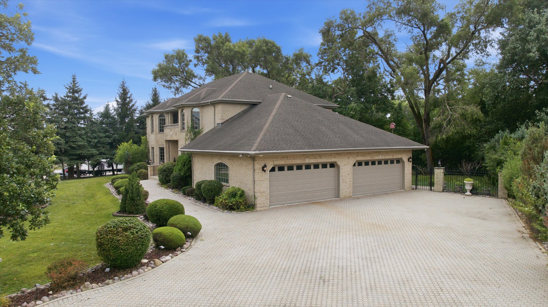 9611 Kris Trail Property Photo 51