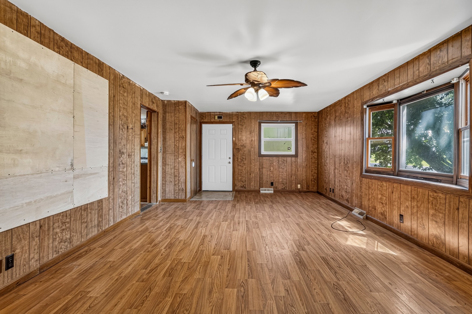 3057 Cr 950 Property Photo 8
