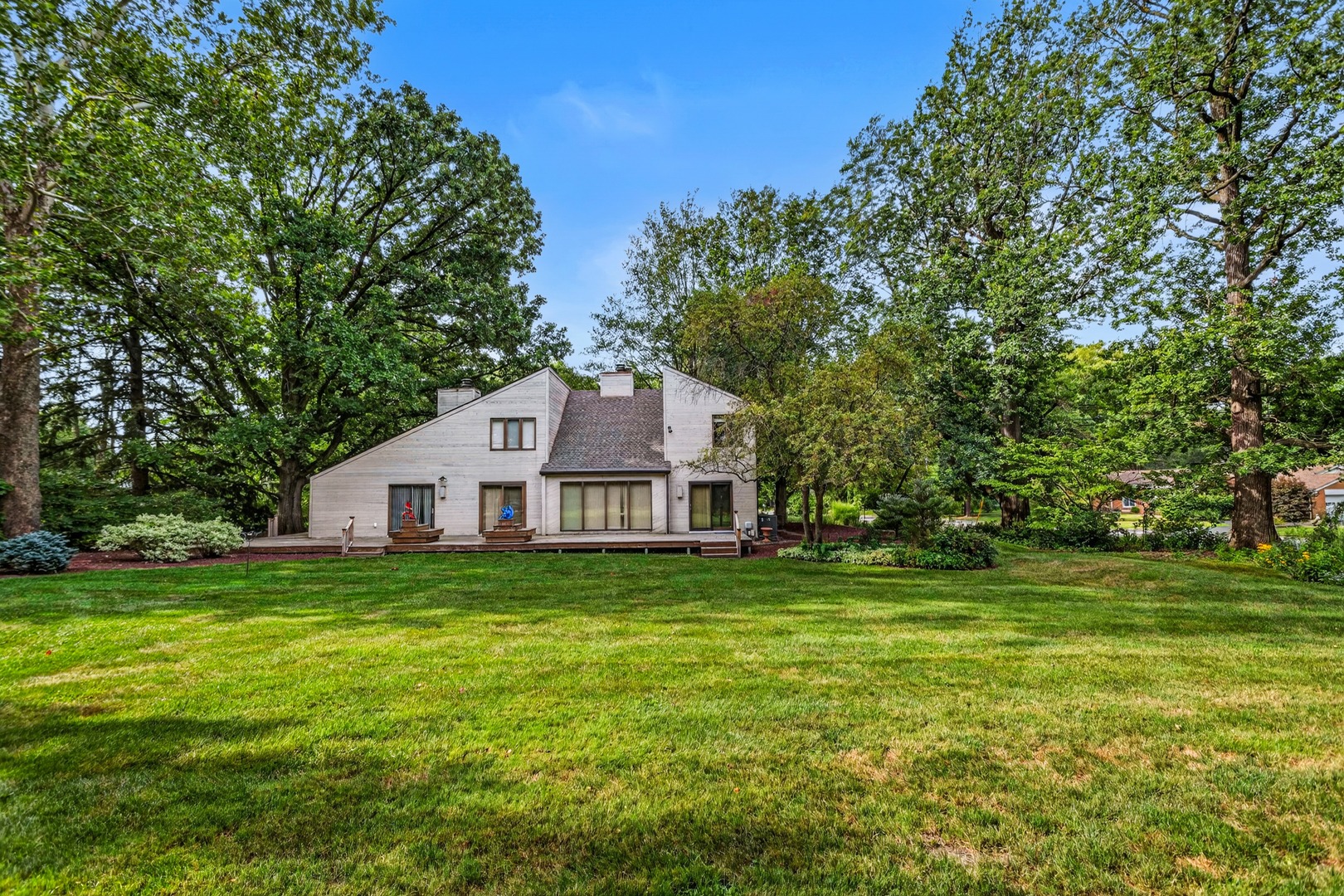 820 Dodds Drive Property Photo 8
