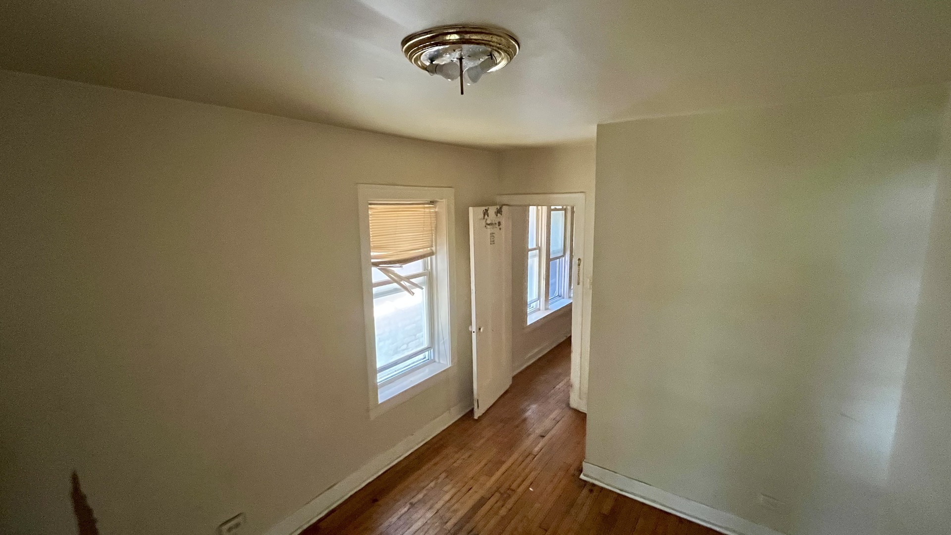 5318 W North Avenue Property Photo 6