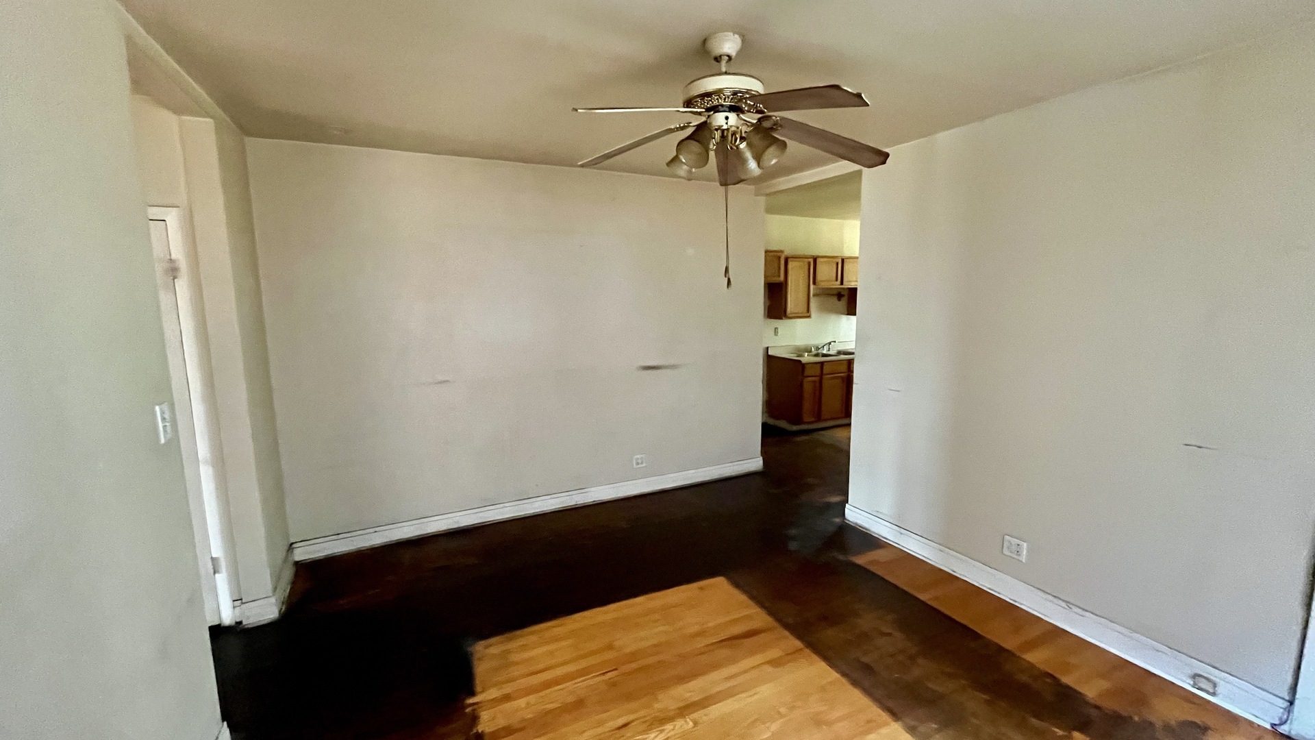 5318 W North Avenue Property Photo 16