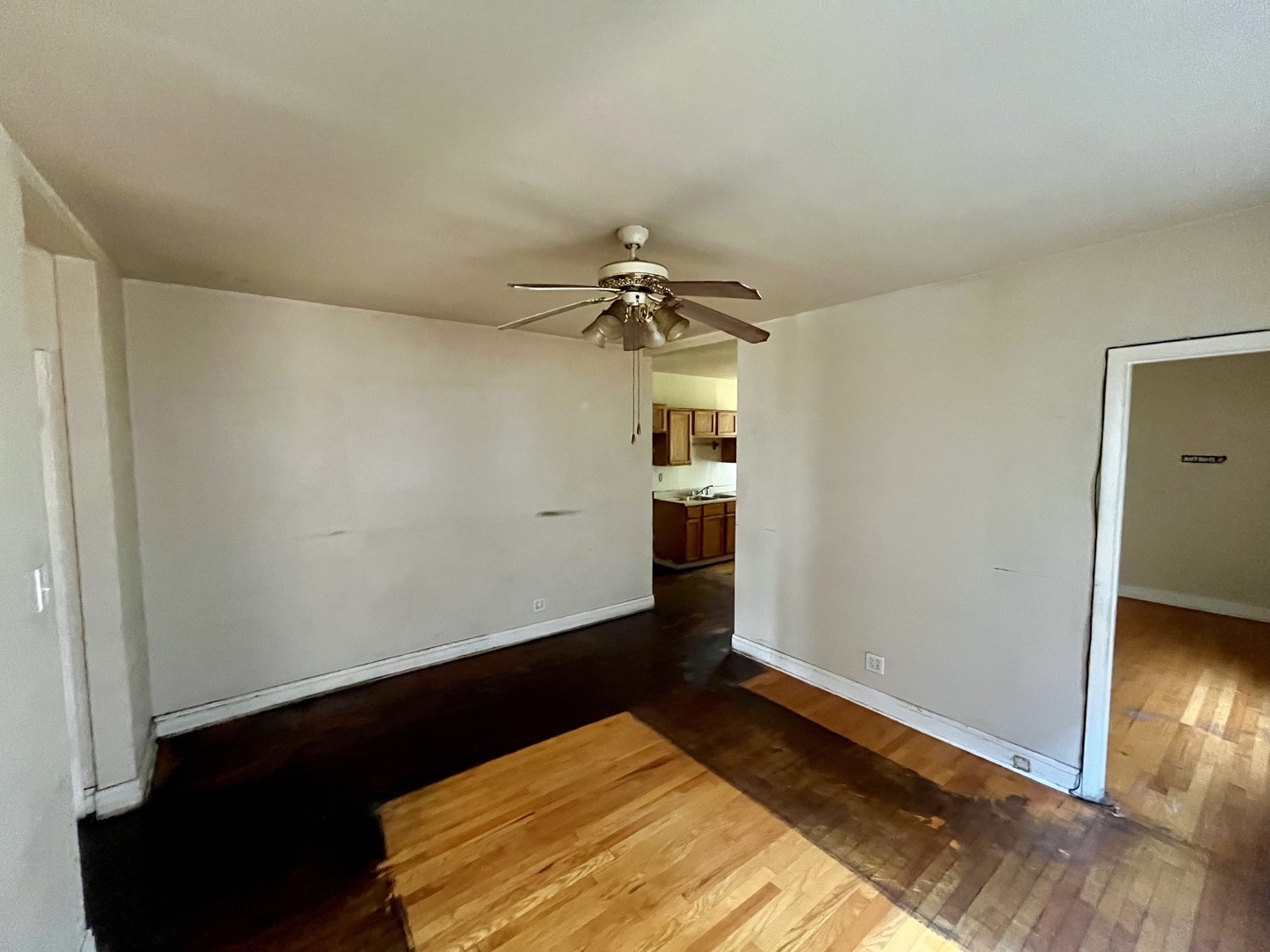 5318 W North Avenue Property Photo 18