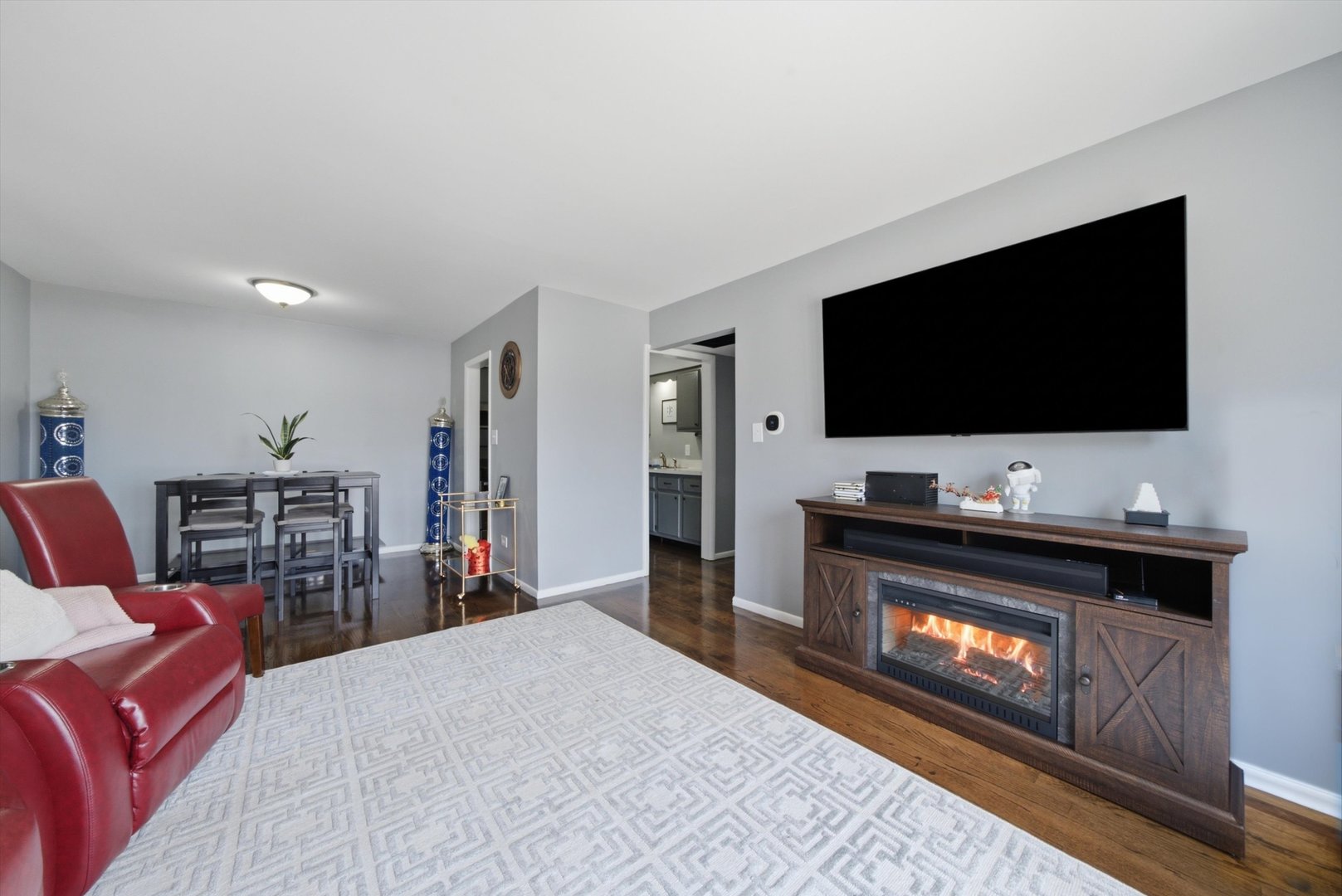 4049 Washington Boulevard Property Photo 26