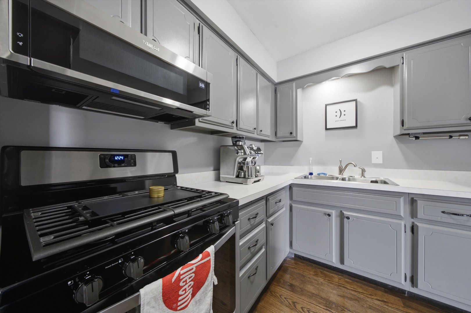 4049 Washington Boulevard Property Photo 29