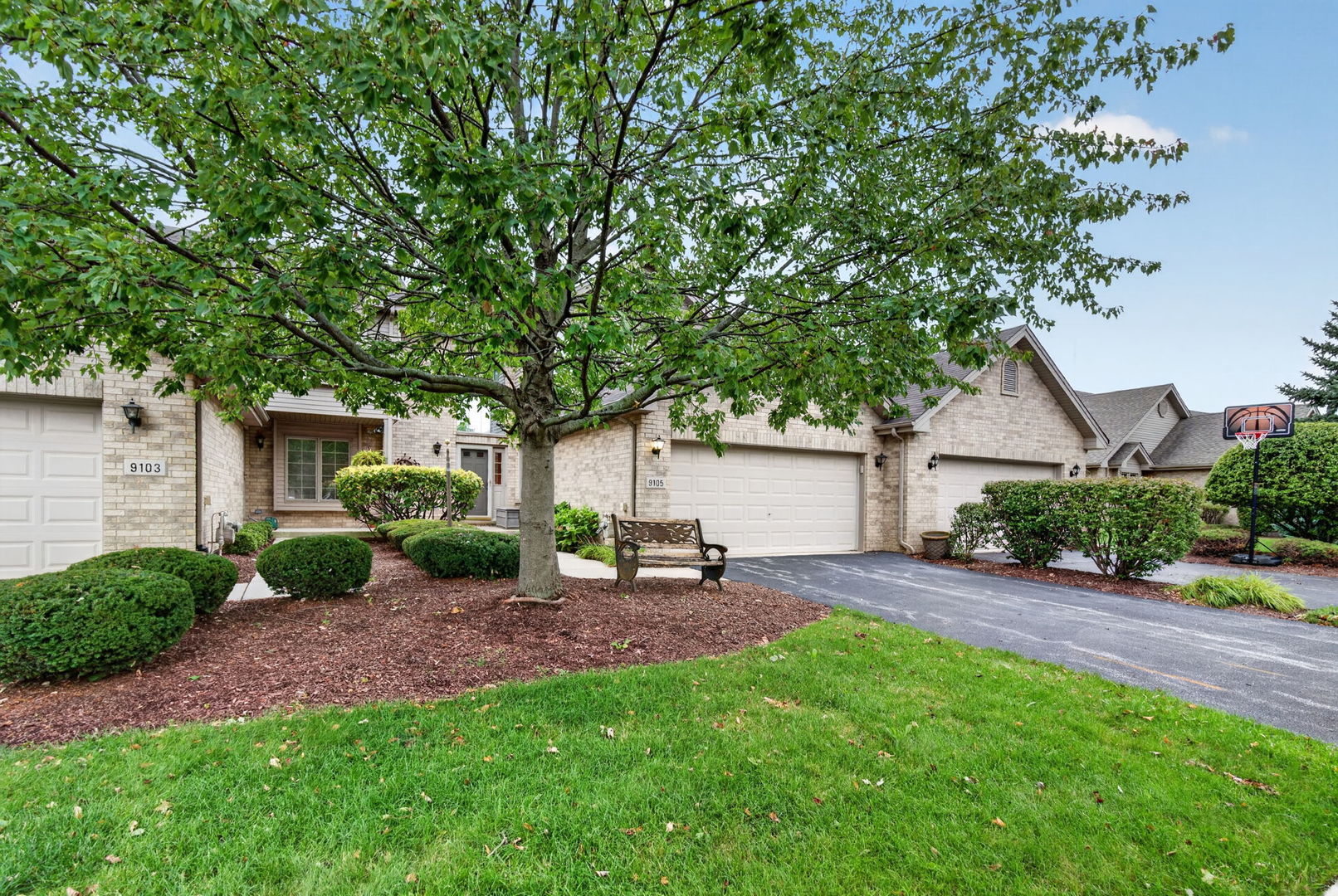 9105 Newcastle Court Property Photo 2