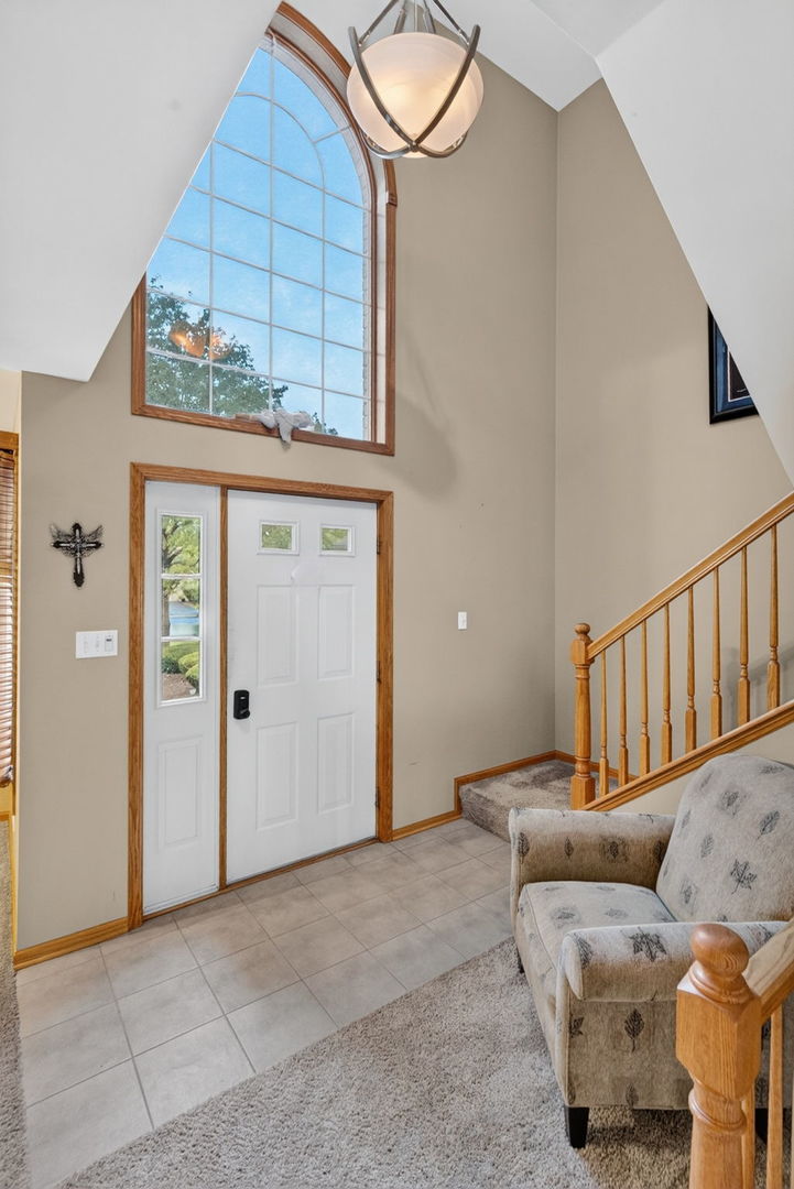 9105 Newcastle Court Property Photo 4