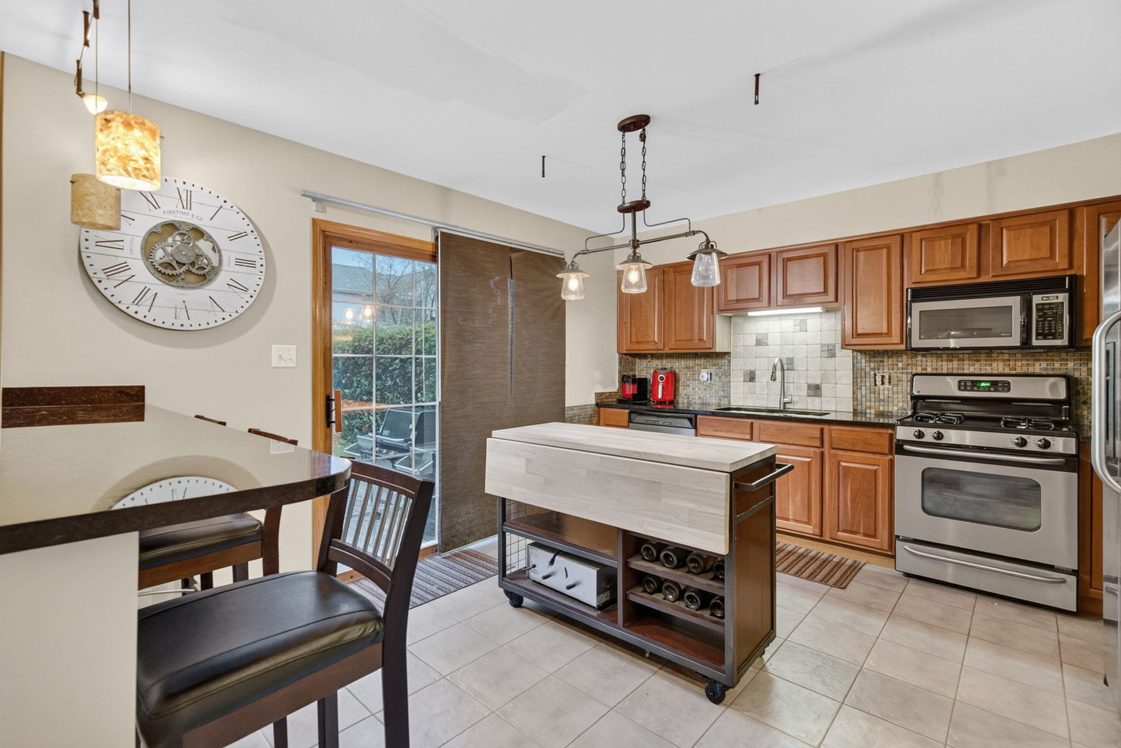 9105 Newcastle Court Property Photo 12