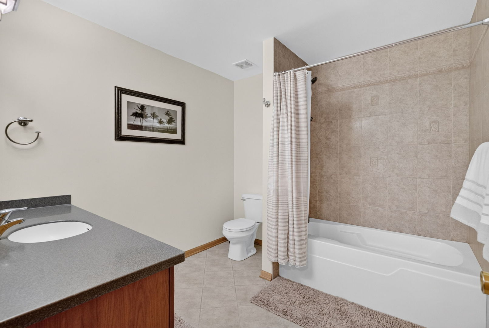 9105 Newcastle Court Property Photo 21