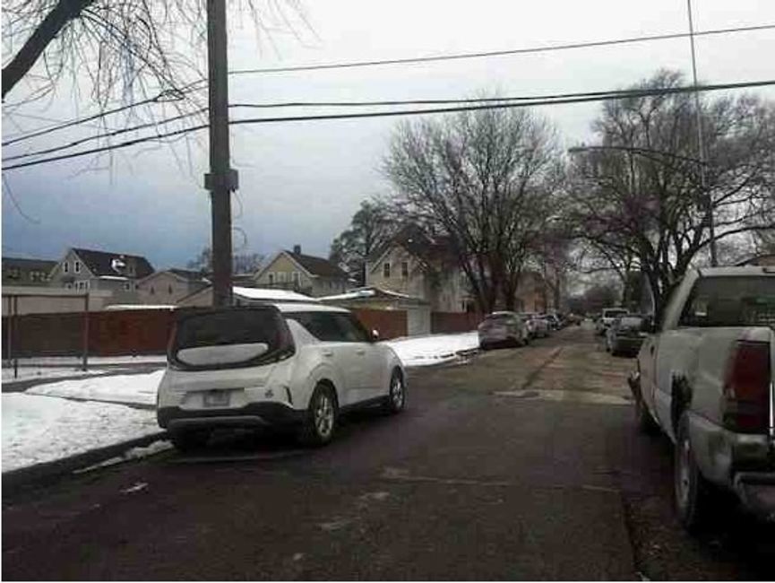 5816 W Fulton Street Property Photo 5