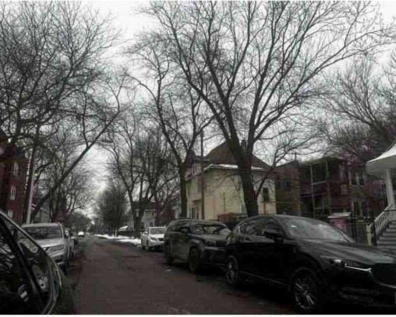 5816 W Fulton Street Property Photo 6