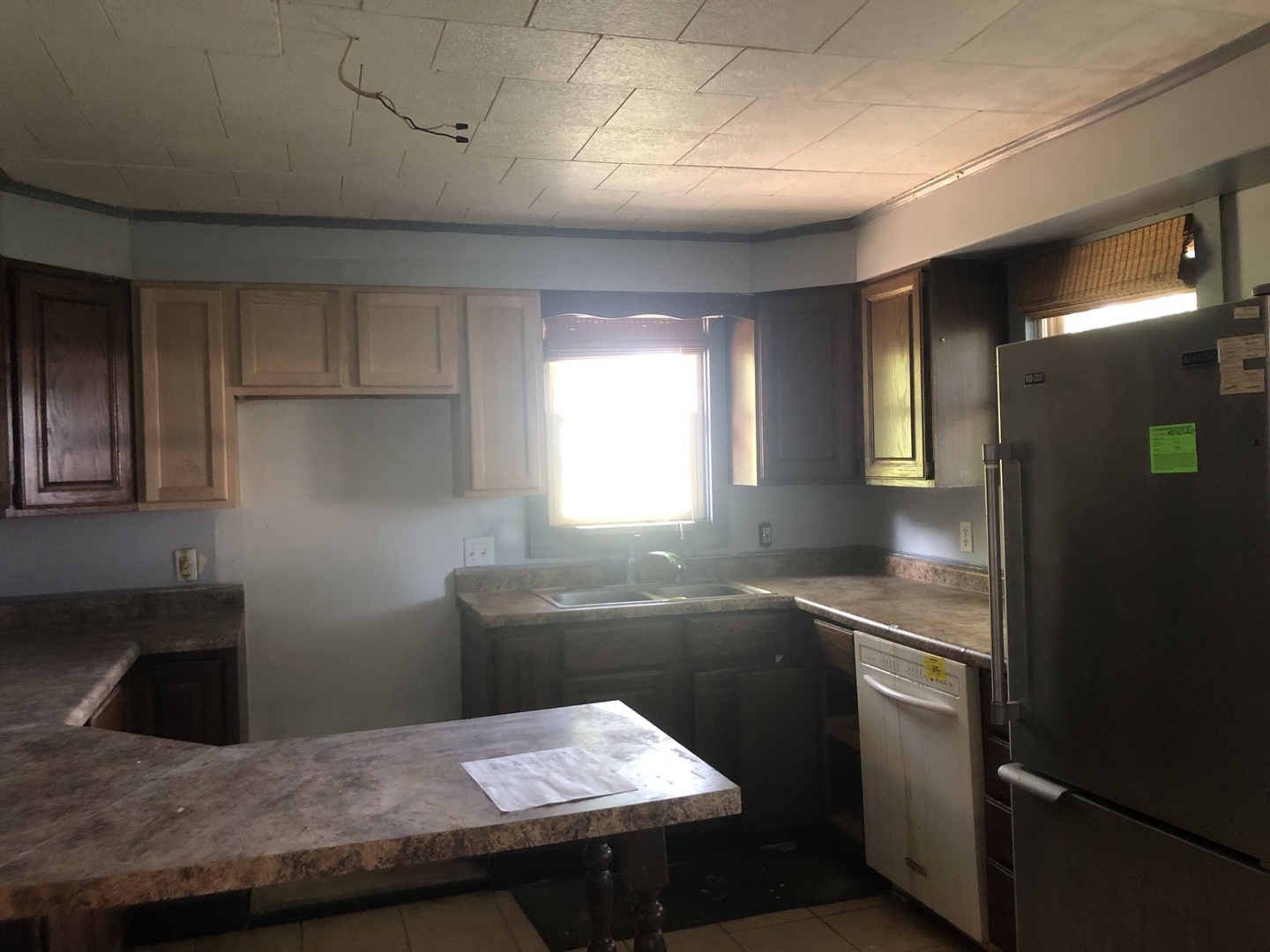 315 S Main Avenue Property Photo 4