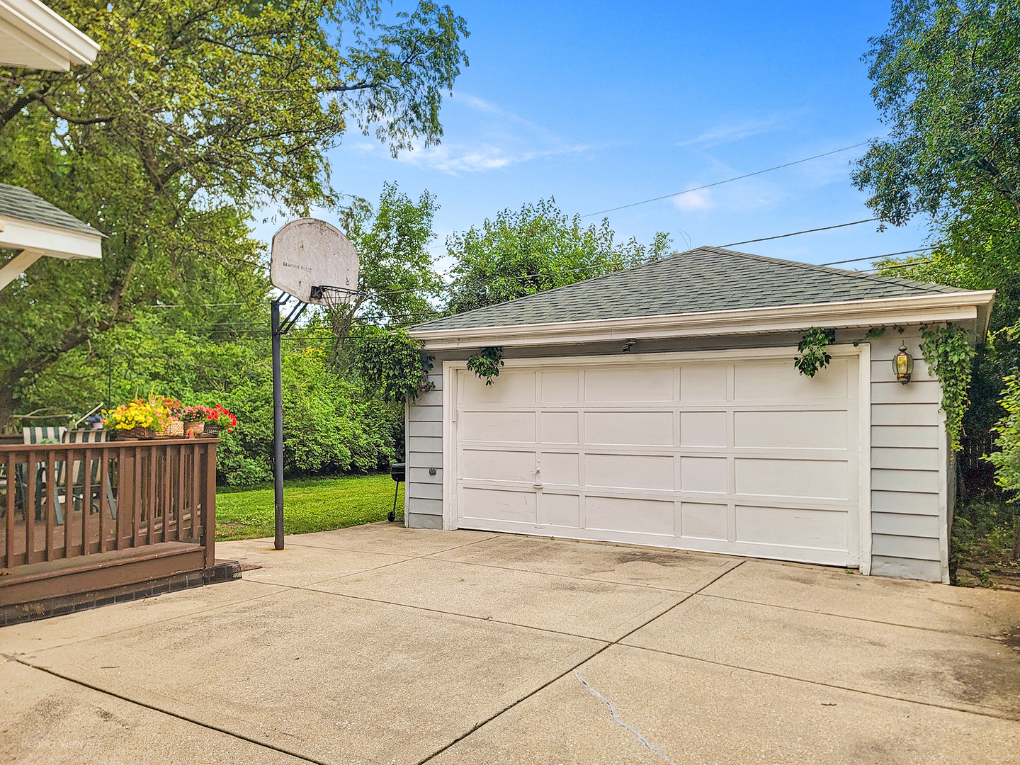 9431 Karlov Avenue Property Photo 23