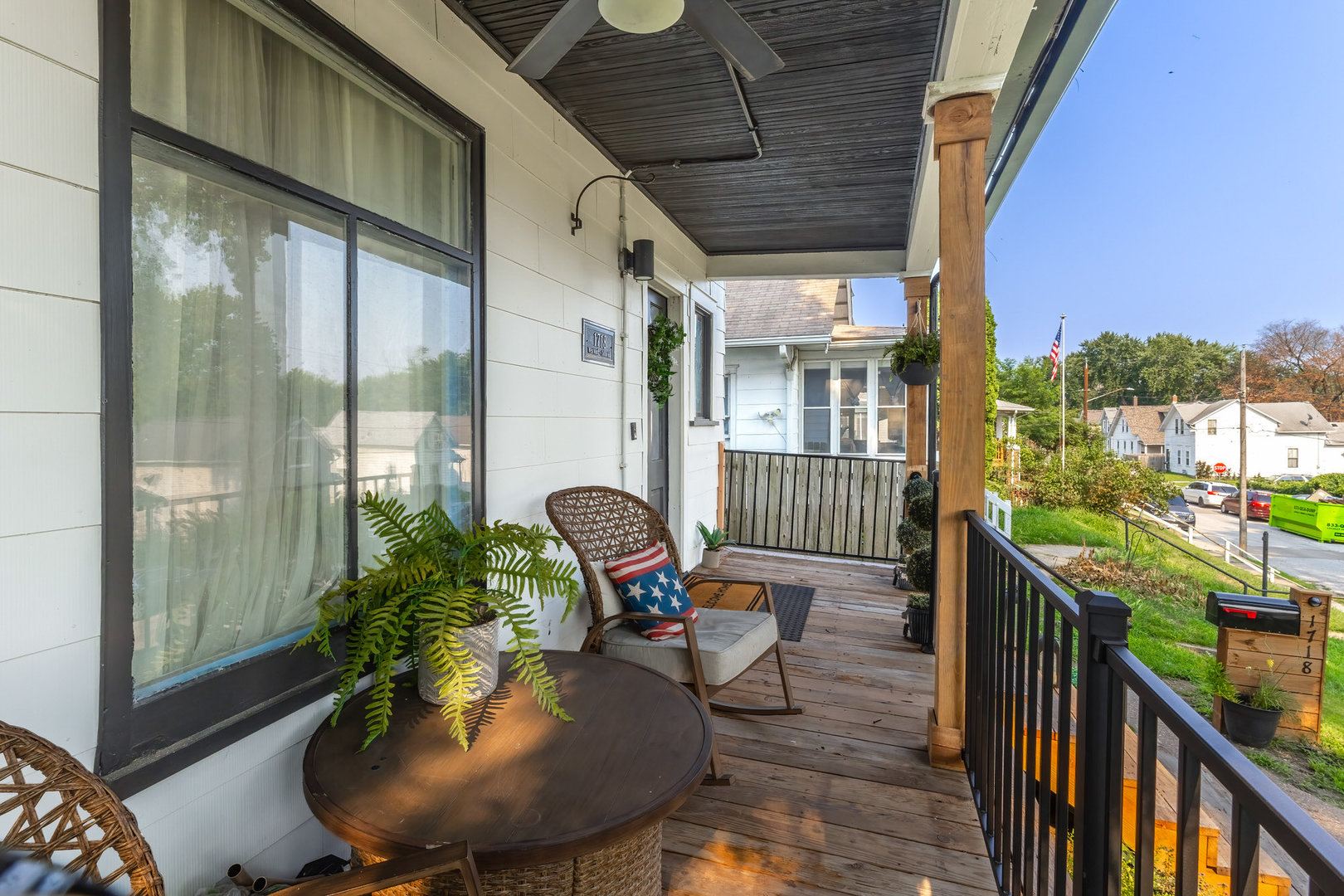 1718 W 9th Street Property Photo 5