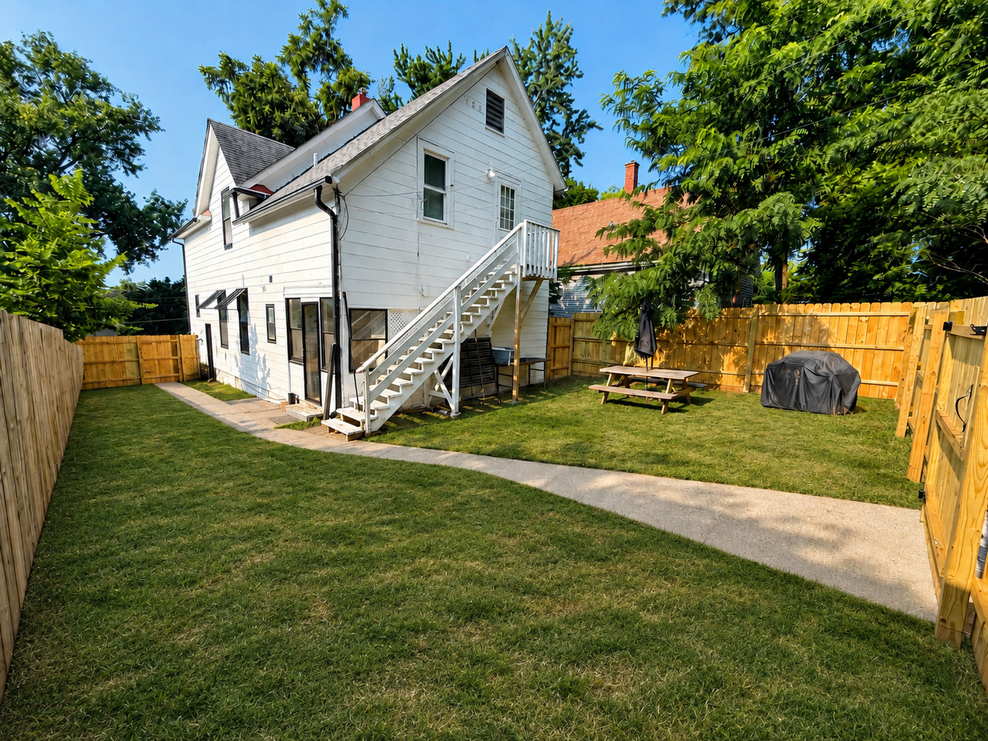 1718 W 9th Street Property Photo 41