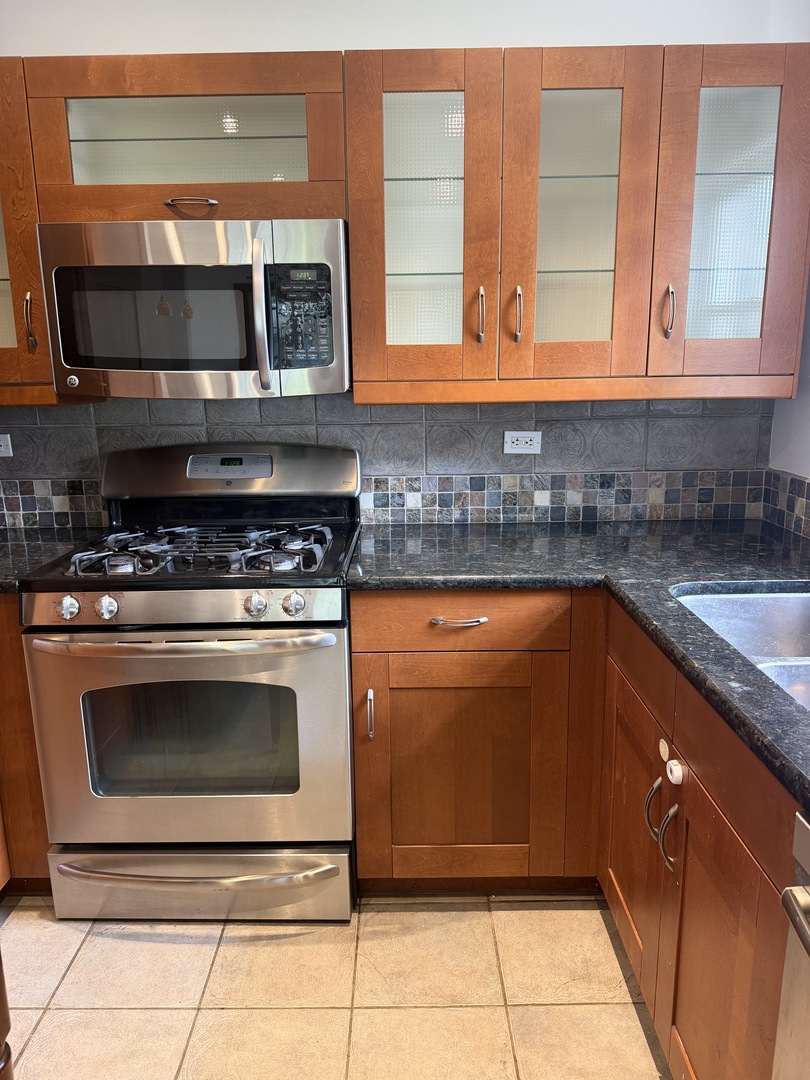 550 Laramie Avenue Property Photo 4