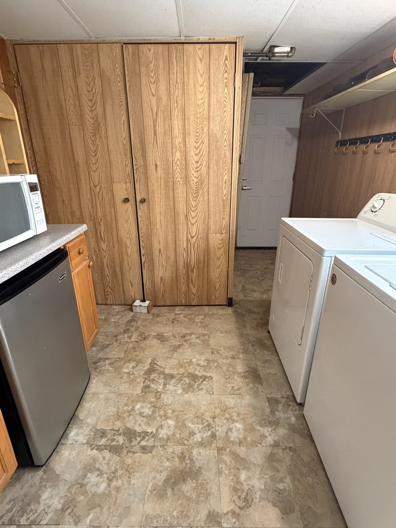 550 Laramie Avenue Property Photo 15