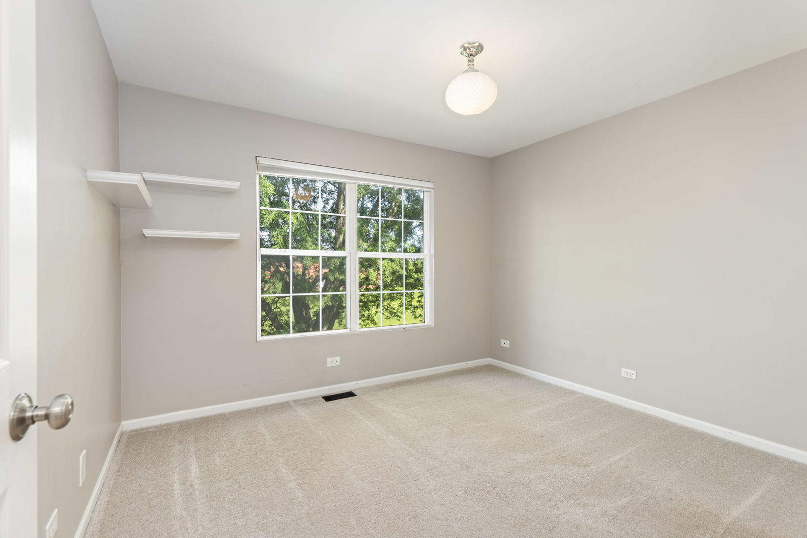 3936 Garnette Court Property Photo 17