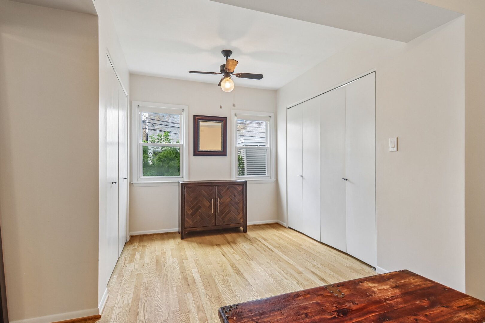 824 Hinman Avenue 1n Property Photo 15