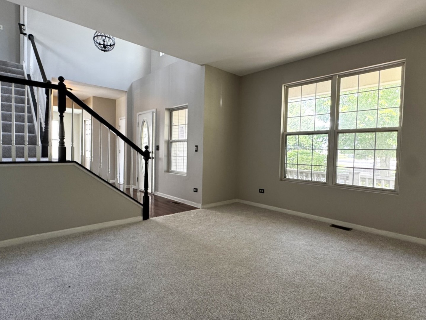 24319 Linden Lane Property Photo 8