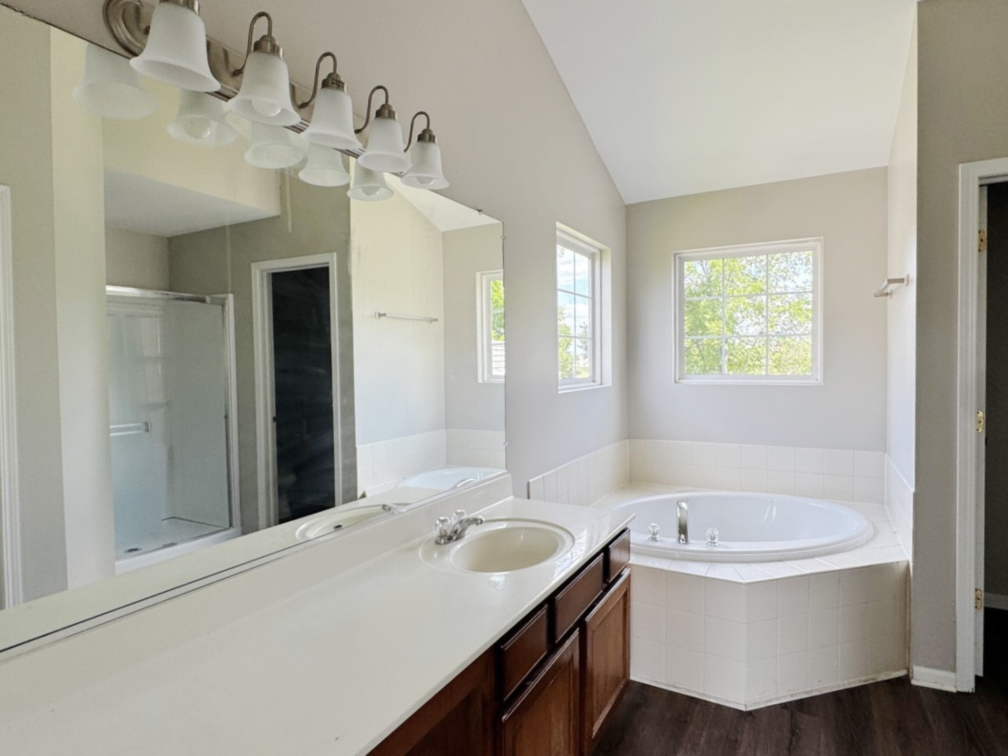 24319 Linden Lane Property Photo 17