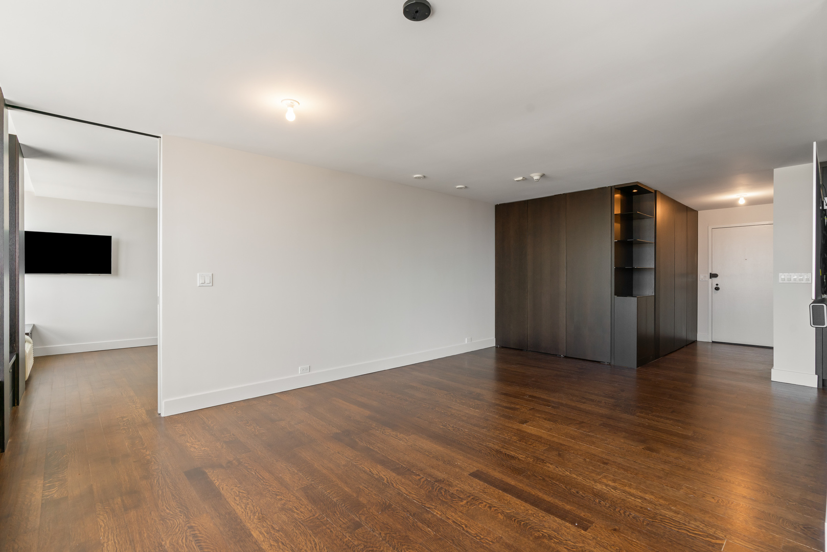 50 E Bellevue Place 2601 Property Photo 16