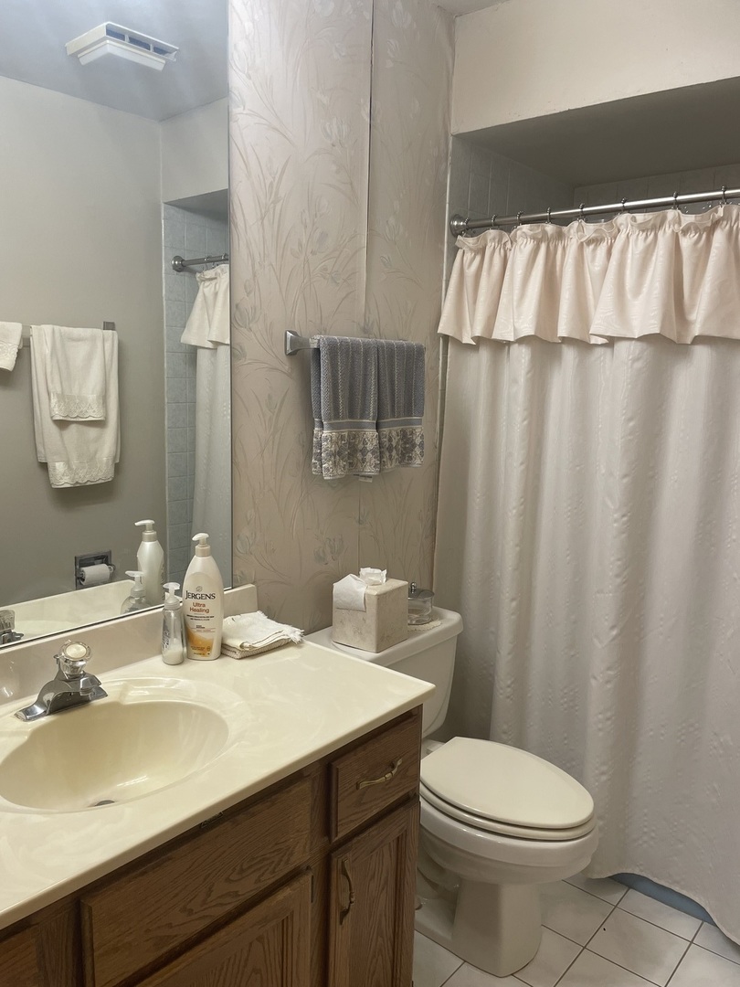 181 E Schubert Avenue Property Photo 8