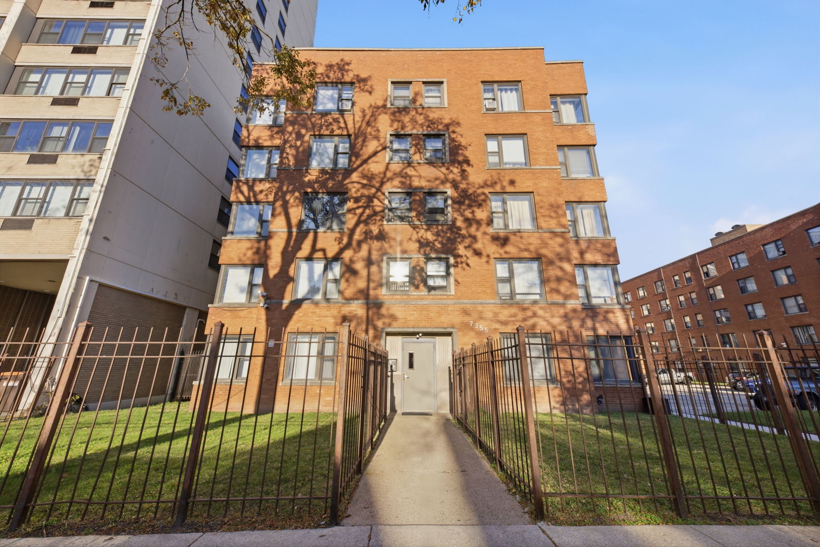 7355 S South Shore Drive 103 Property Photo 1