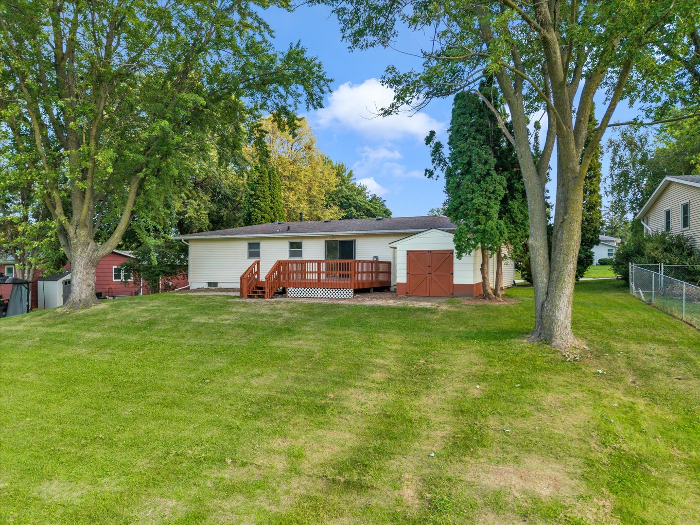 62 Park View Drive Property Photo 3